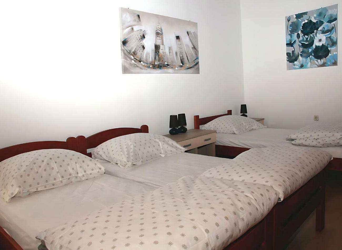 Sunny Rooms And Suites Шибеник Екстер'єр фото