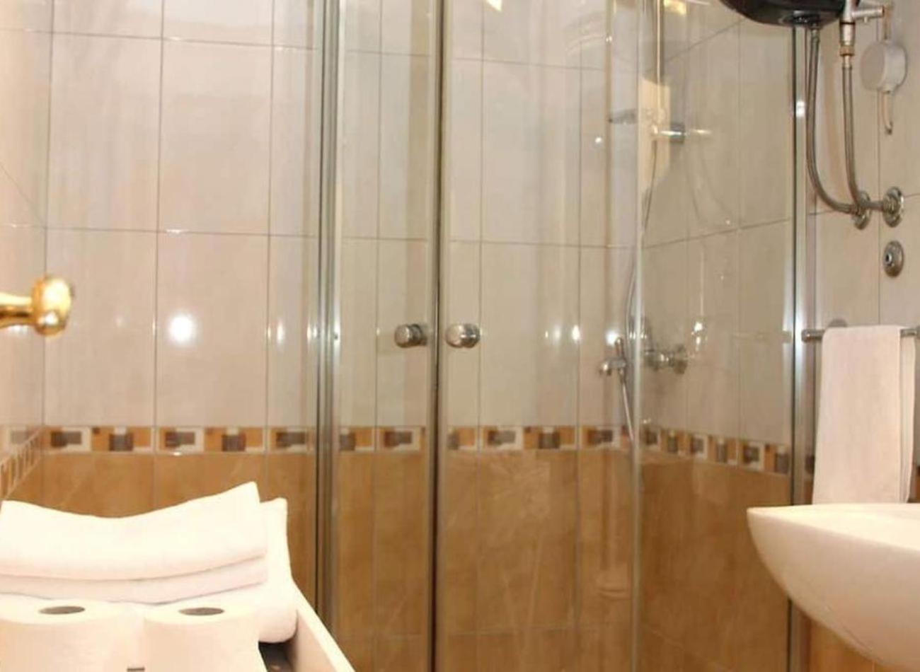 Sunny Rooms And Suites Шибеник Екстер'єр фото